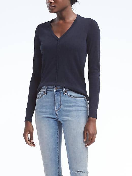 Banana Republic Womens Silk Casmere Vee Pullover - Navy