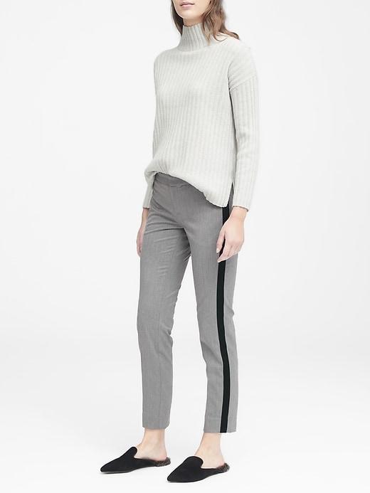 Banana Republic Womens Petite Avery Straight-fit Herringbone Ankle Pant With Velvet Side-stripe Heather Gray Size 0