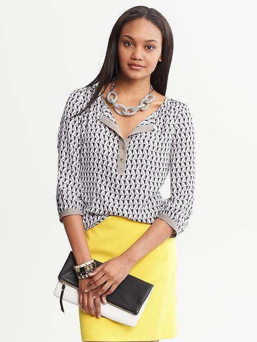Banana Republic Grosgrain Trim Printed Blouse - Gray Literature