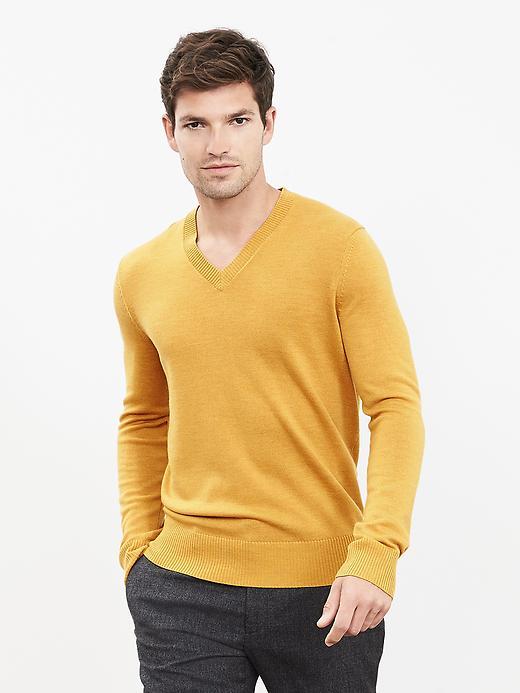 Banana Republic Mens Extra Fine Merino Wool Vee Pullover Size L Tall - Spicy Yellow Mustard