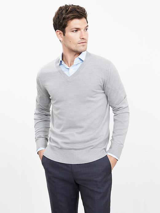 Banana Republic Mens Extra Fine Merino Wool Vee Pullover Size L Tall - Light Gray Heather