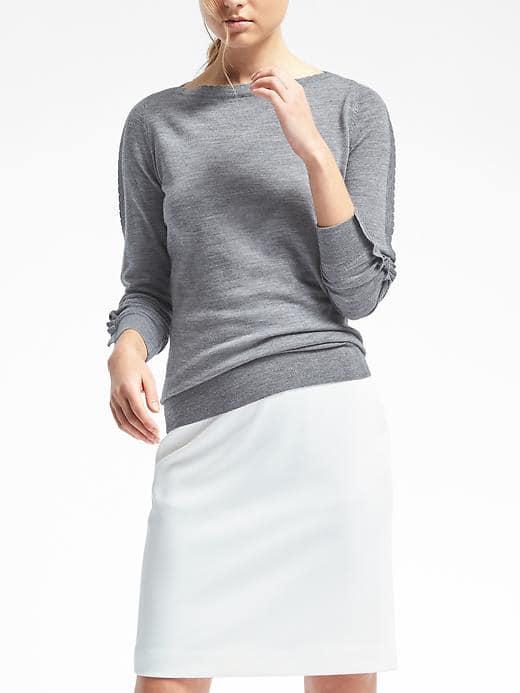 Banana Republic Womens Merino Scallop Boatneck Sweater - Medium Heather Gray