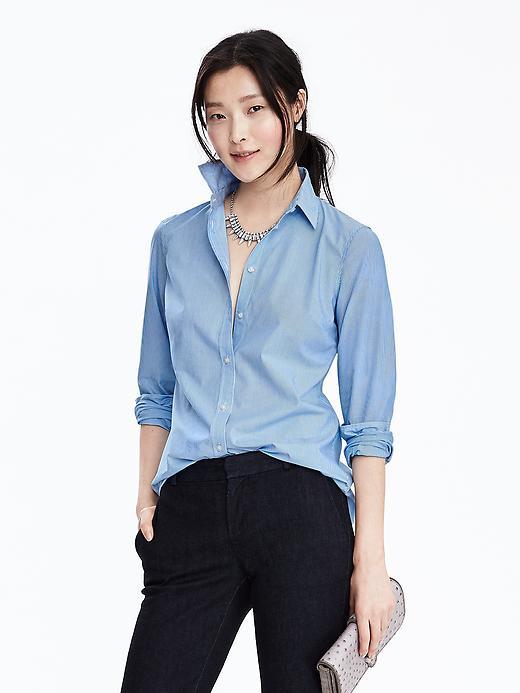 Banana Republic Womens Riley Fit Striped Shirt Size 0 - Laser Blue