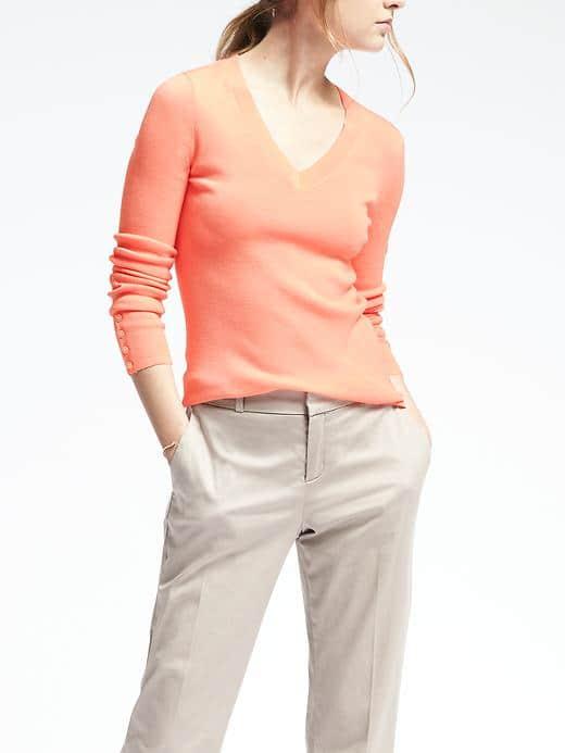 Banana Republic Womens Extra Fine Merino Wool Vee Pullover - Peach Sorbet
