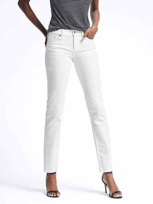 Banana Republic Womens Stay White Fray Cuff Girlfriend Jean - Lily Wash