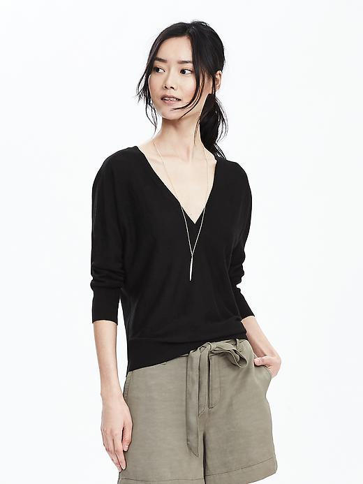Banana Republic Double Vee Wool Sweater Size L - Black