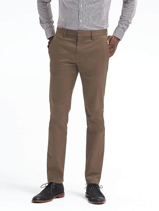 Banana Republic Mens Fulton Skinny Rapid Movement Chino - Brown