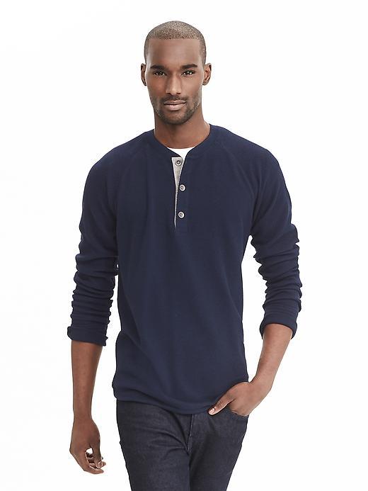 Banana Republic Mens Textured Raglan Henley Size L - Preppy Navy