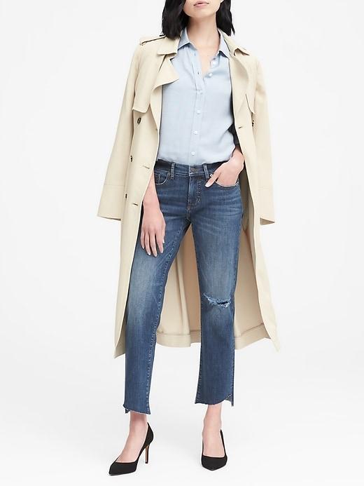 Banana Republic Womens Girlfriend Medium Wash Jean With Asymmetrical Fray Hem Indigo Size 27