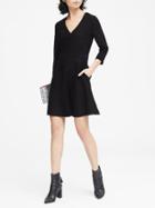 Banana Republic Womens Solid V-neck Fit-and-flare Dress Black Size 2
