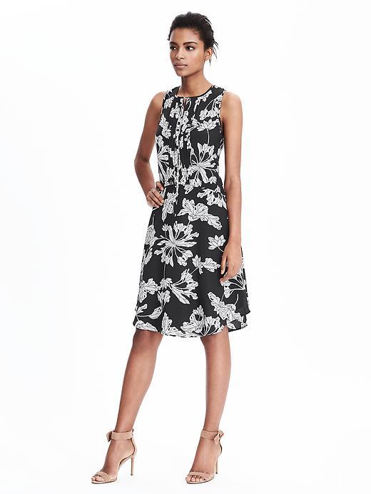 Banana Republic Womens Tie Neck Floral Dress Size 0 Petite - Black And White