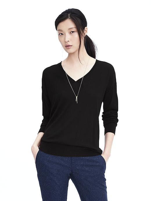 Banana Republic Womens Silk Cashmere Relaxed Vee Neck Pullover - Black