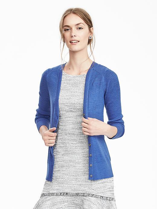 Banana Republic Womens Extra Fine Merino Wool V Neck Cardigan Size L - Medium Blue