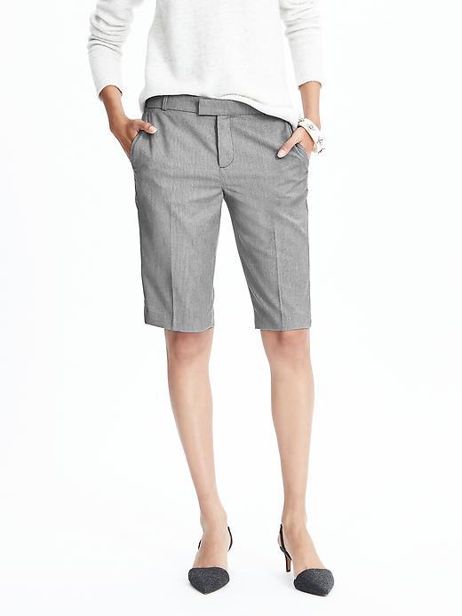 Banana Republic Womens Lightweight Bermuda Short Size 0 Regular - Light Gray