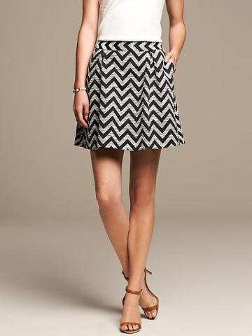 Banana Republic Zigzag Pleated Full Skirt - Black Print