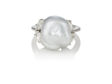 Mahnaz Collection Vintage Women's Baroque Pearl & White Diamond Ring