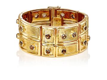 Mahnaz Collection Vintage Women's Vintage Andalusite & Yellow Gold Bracelet