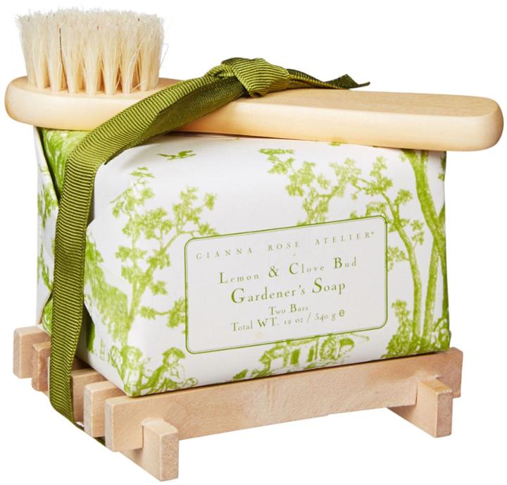 Gianna Rose Atelier Gardeners Soap On Wooden Tray - Lemon And Clove Bud