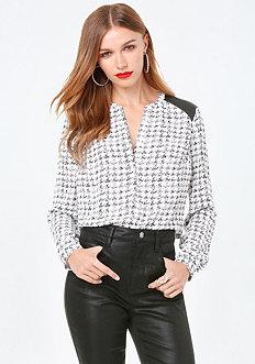 Bebe Contrast Yoke Tunic Top