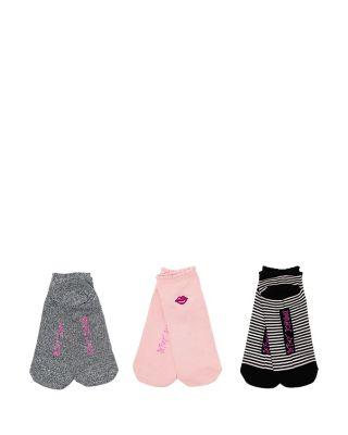 Steve Madden Lips Embroidered Super Soft Three Pack Multi