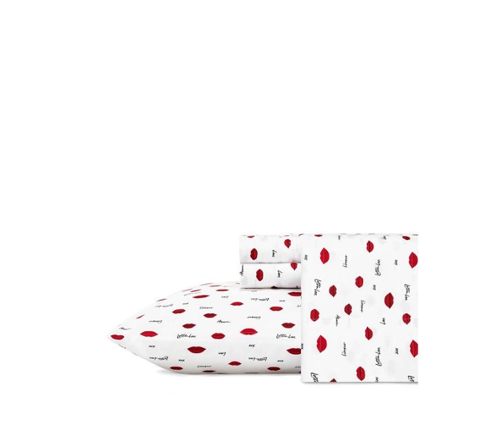 Betseyjohnson Love Lips Microfiber Full Sheet Set White Multi