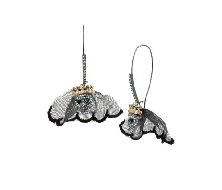 Betseyjohnson Betseys Dark Magic Skull Hook Earrings Black