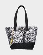 Betseyjohnson Day In Day Out Nylon Tote White Black