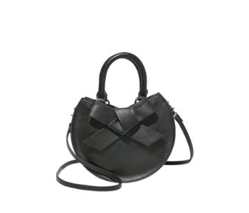 Betseyjohnson Cutting Edge Round Bow Bag Black