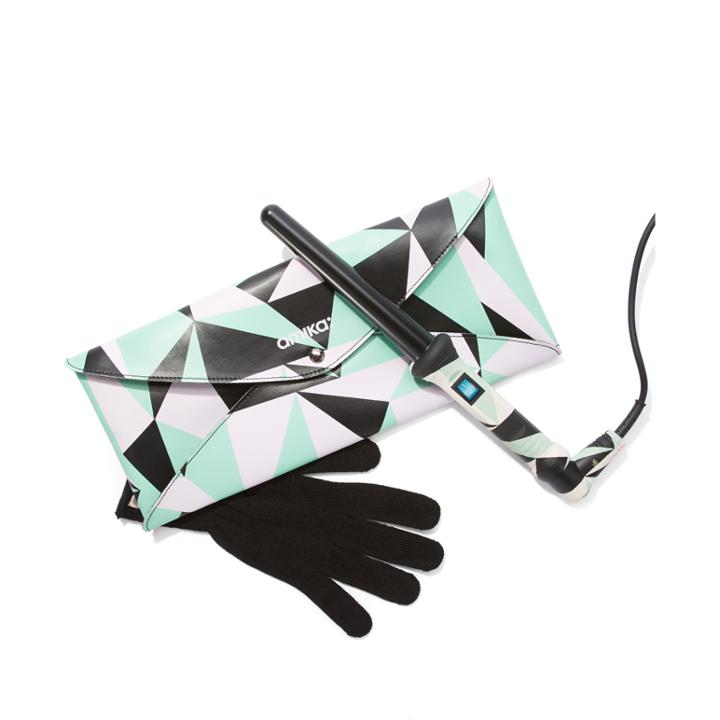 Amika (mod)ern Curler + Clutch