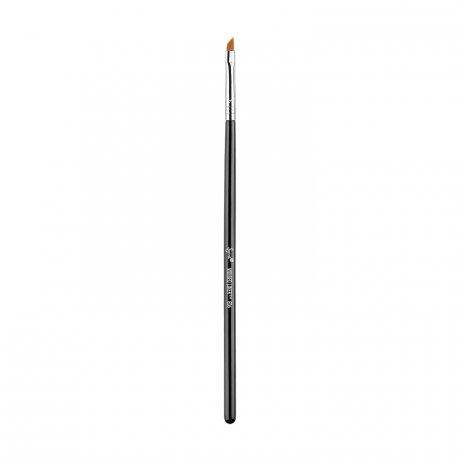 Sigma Beauty E06 - Winged Liner Brush