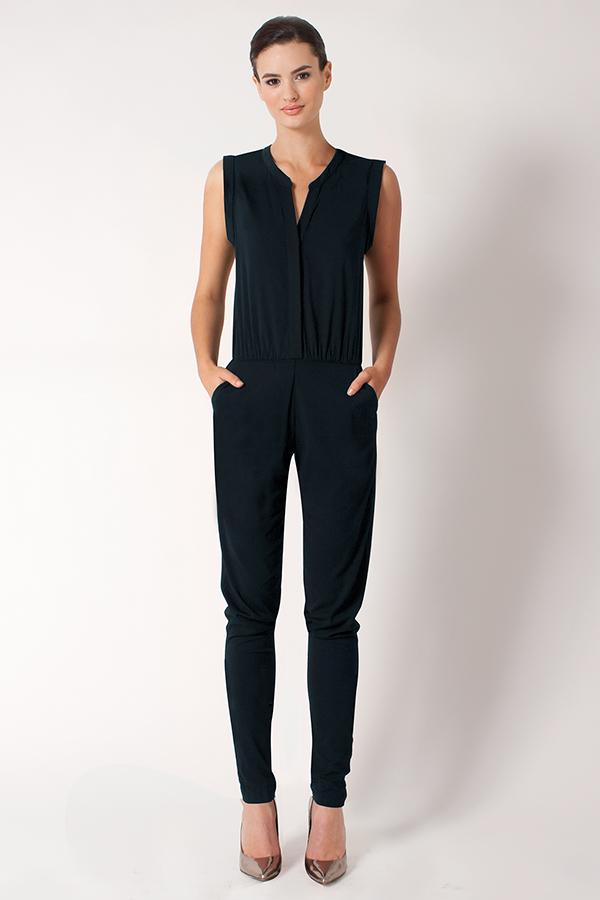 Black Halo Dusk Jumpsuit In Black, Size 12