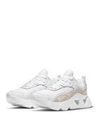 Nike Women's Ryz 365 2 Cutout Sneakers