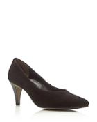 Paul Green Halle Pointed Toe Pumps