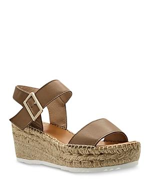 Andre Assous Women's Nakita Slingback Espadrille Wedge Sandals