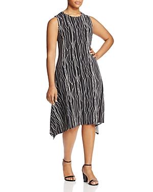 Vince Camuto Plus Sleeveless Electric Lines Dress