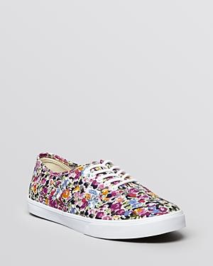 Vans Unisex Lace Up Flat Sneakers - Authentic Lo Pro Floral
