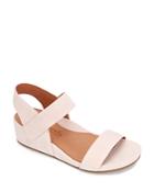 Gentle Souls By Kenneth Cole Women's Gisele Double Band Wedge Sandals