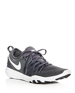 Nike Women's Free Tr 7 Lace Up Sneakers