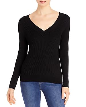 525 Ribbed V-neck Sweater