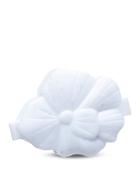Confidence White Sweet Pea Gabby Bows