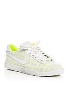 Nikewomen's Tennis Classic Ultra Polka Dot Lace Up Sneakers