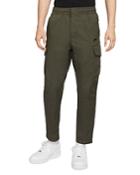 Nike Sportswear Standard Fit Utility Cargo Pants