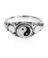 Aeravida Timeles Yin And Yang Cobra Symbol Sterling Silver Ring