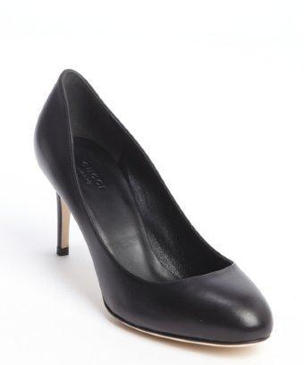 Gucci Black Leather Round Toe Pumps