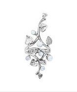 Aeravida Beautiful Vine Leaf Round Stone Sterling Silver Ring