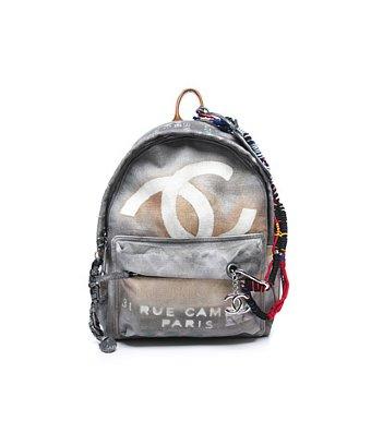 Chanel Pre-owned Chanel Runway Grey Graffiti Backpack