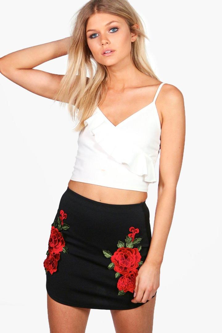 Boohoo Petite Lois Rose Applique Mini Skirt Black
