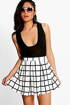 Boohoo Petite Erin Checked Box Pleat Skater Skirt