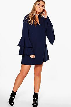 Boohoo Plus Sheena Frill Sleeve V Neck Shift Dress