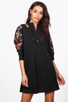 Boohoo Boutique Eve Embroidered Batwing Shirt Dress Black
